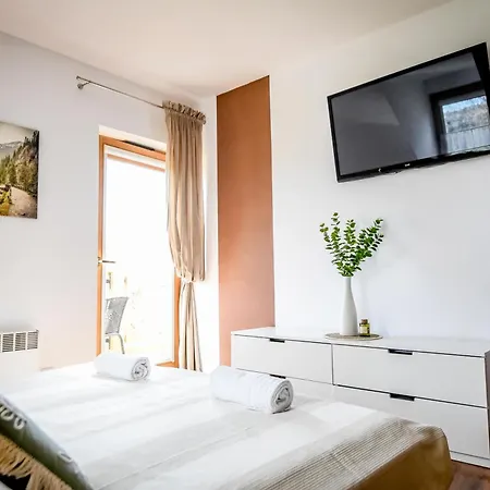 Aparteo Stojakowka *